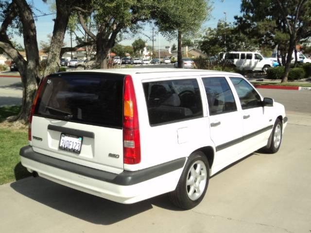 Volvo 850 Series 1997 photo 2