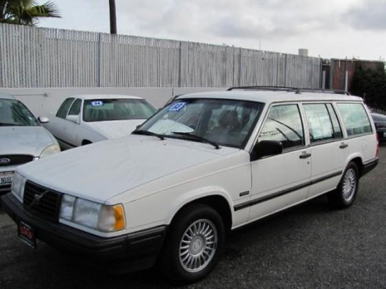 Volvo 940 Series Base Wagon