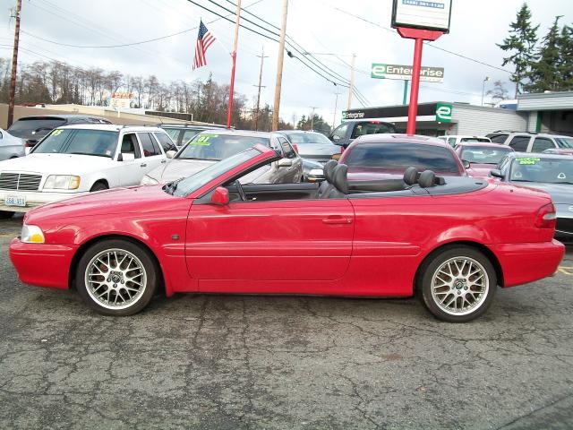 Volvo C70 1999 photo 1