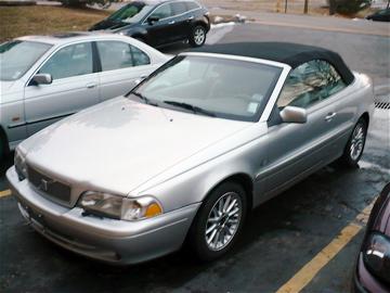 Volvo C70 1999 photo 0