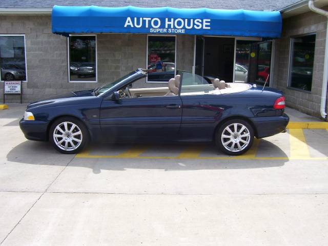 Volvo C70 1999 photo 0