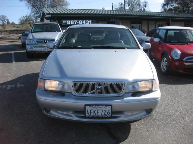 Volvo C70 1999 photo 0