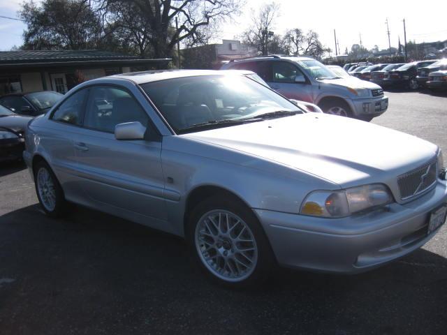 Volvo C70 1999 photo 2