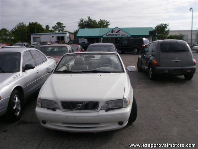 Volvo C70 1999 photo 1