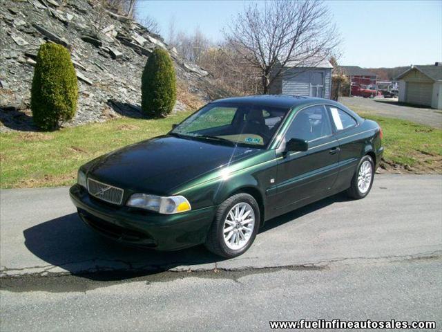 Volvo C70 1999 photo 1