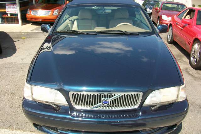 Volvo C70 2000 photo 2