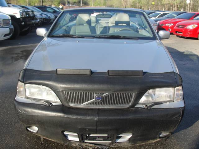 Volvo C70 2000 photo 1