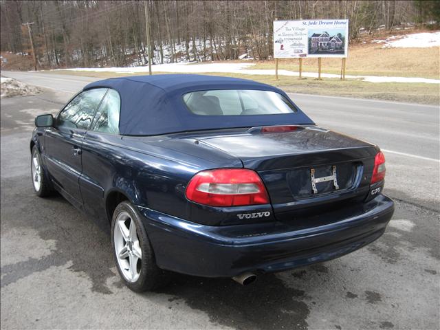 Volvo C70 2000 photo 2