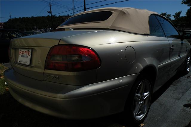 Volvo C70 2000 photo 2