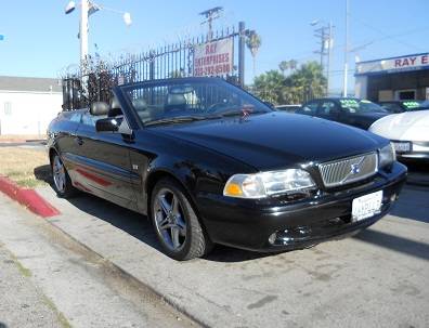 Volvo C70 2000 photo 2