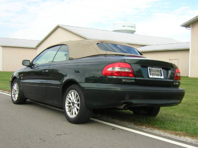 Volvo C70 2000 photo 1