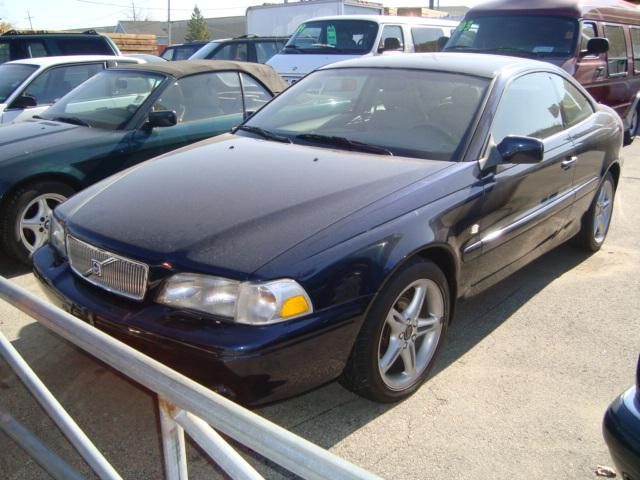 Volvo C70 2000 photo 2