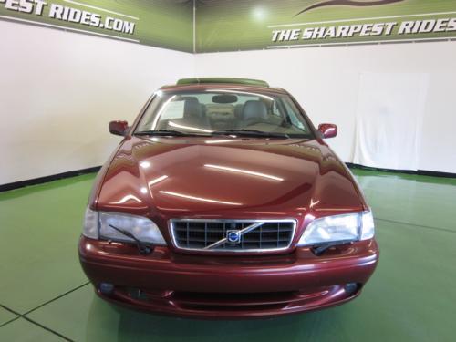 Volvo C70 2001 photo 1