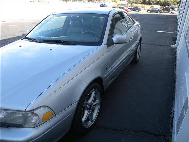 Volvo C70 2001 photo 2