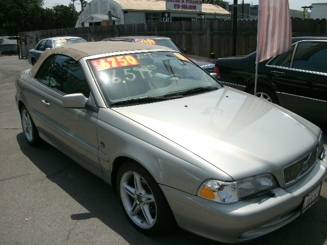 Volvo C70 2001 photo 2