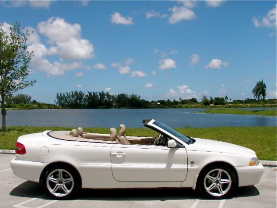 Volvo C70 2001 photo 2