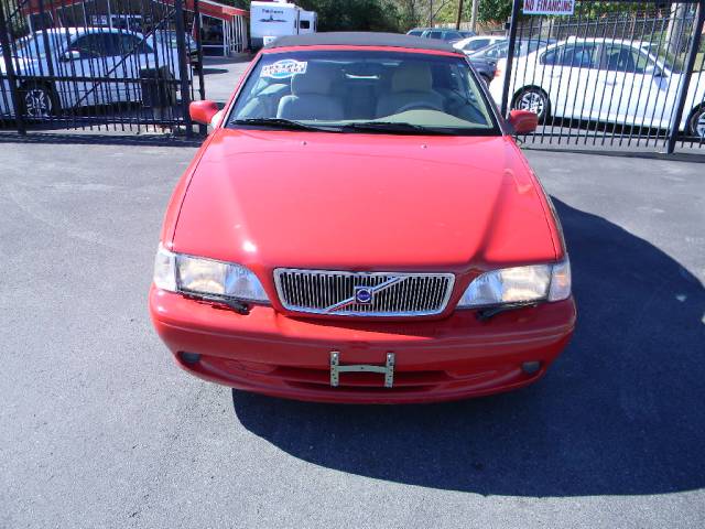 Volvo C70 2001 photo 1