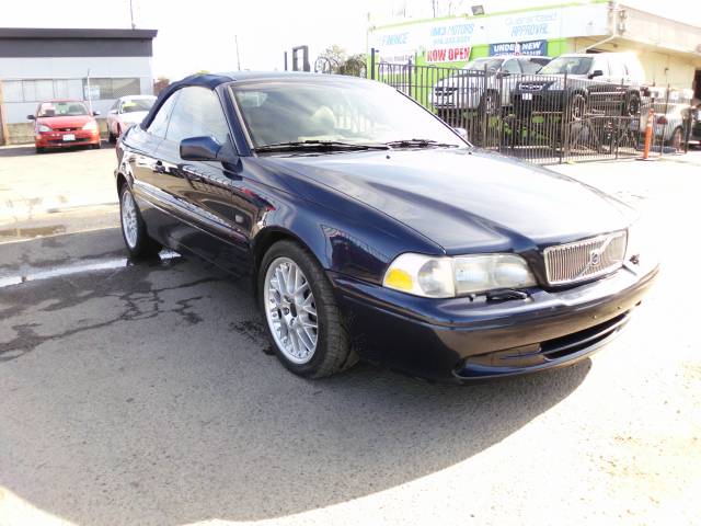 Volvo C70 2001 photo 1