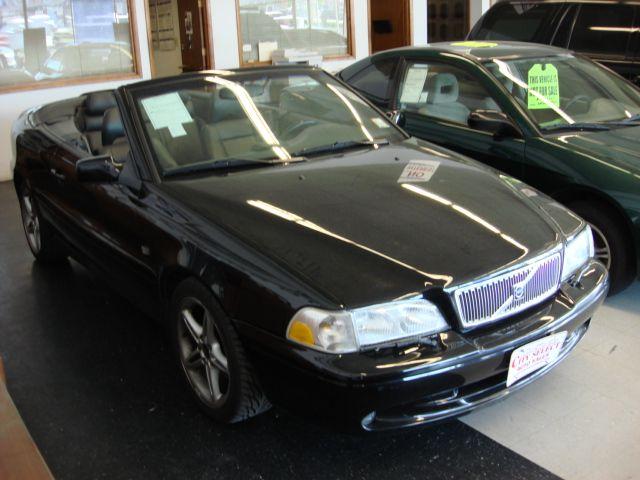 Volvo C70 2001 photo 1