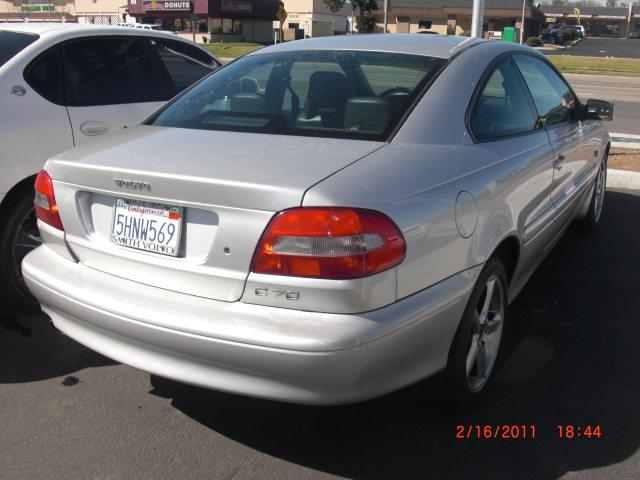 Volvo C70 2002 photo 2