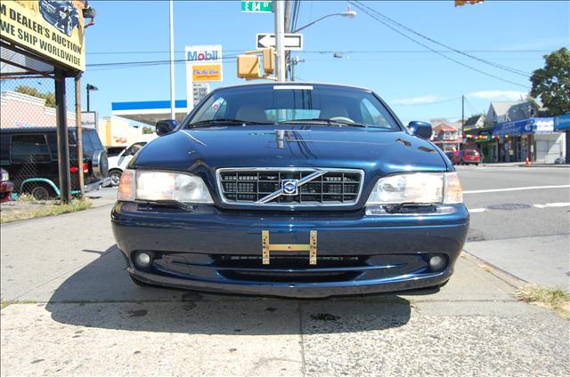 Volvo C70 2002 photo 1