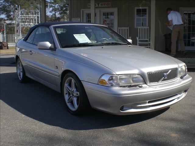 Volvo C70 2002 photo 1