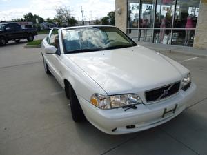 Volvo C70 2004 photo 1