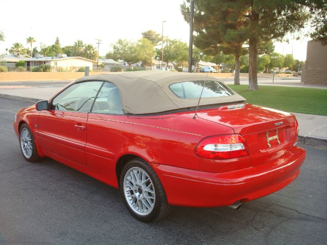 Volvo C70 2004 photo 4