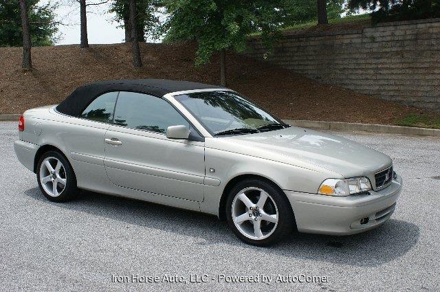 Volvo C70 2004 photo 3