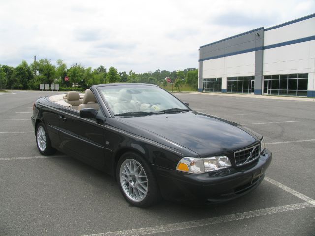 Volvo C70 2004 photo 3