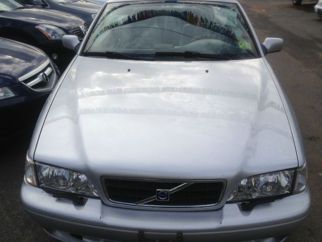 Volvo C70 2005 photo 1