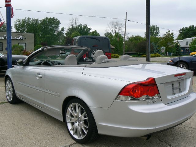 Volvo C70 2006 photo 16