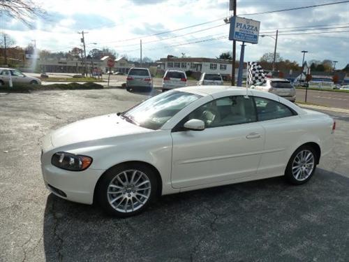 Volvo C70 2007 photo 1