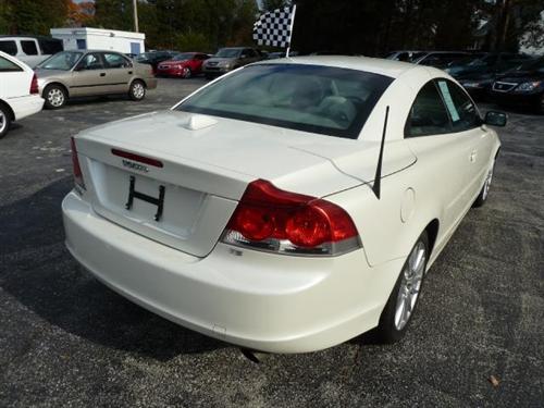 Volvo C70 2007 photo 2