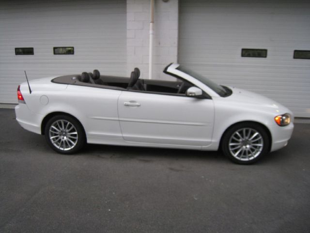 Volvo C70 2008 photo 1