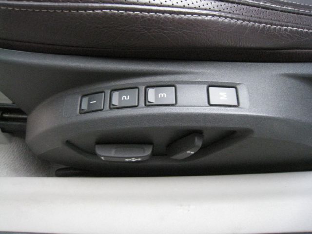 Volvo C70 2008 photo 12