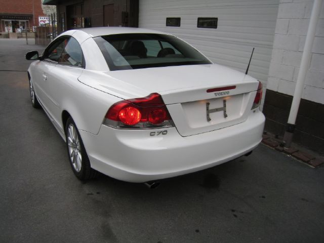 Volvo C70 2008 photo 2