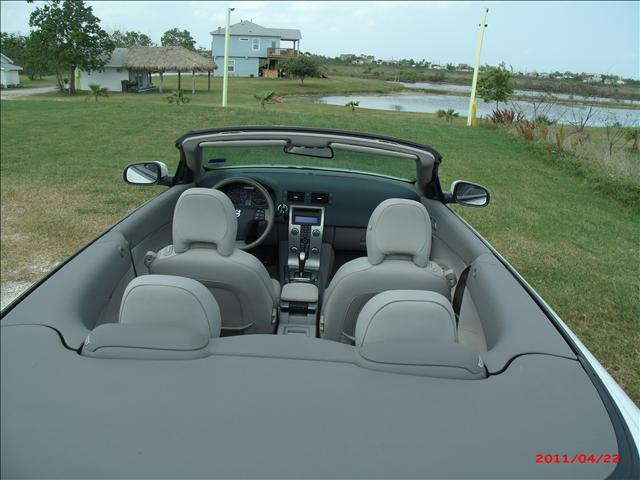 Volvo C70 2009 photo 2