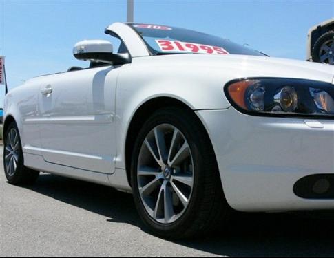 Volvo C70 2010 photo 2