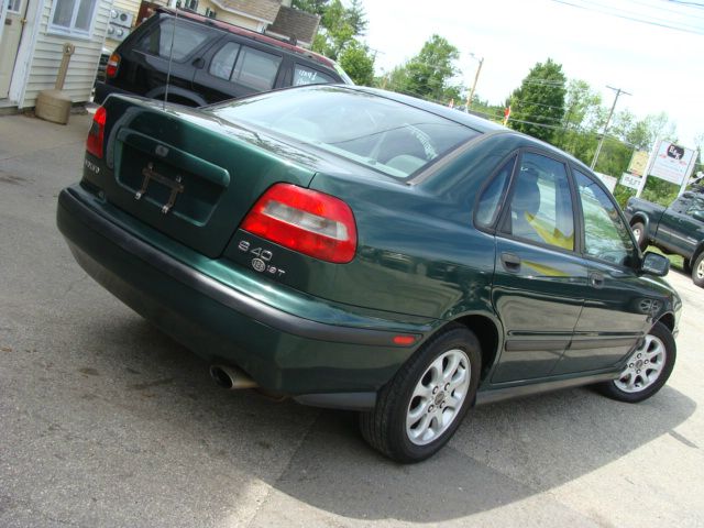 Volvo S40 2000 photo 7