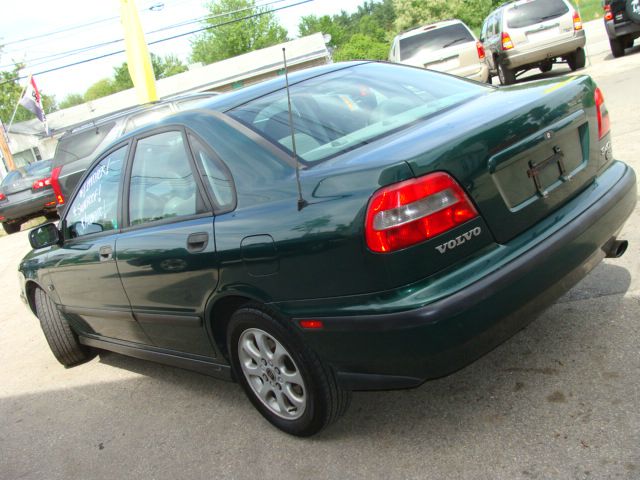 Volvo S40 2000 photo 9