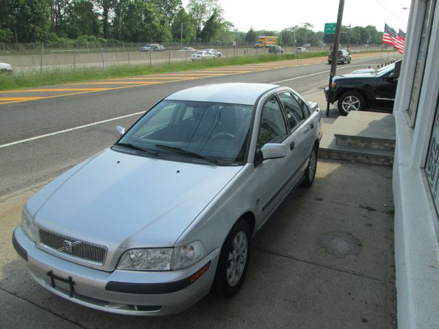 Volvo S40 2001 photo 4