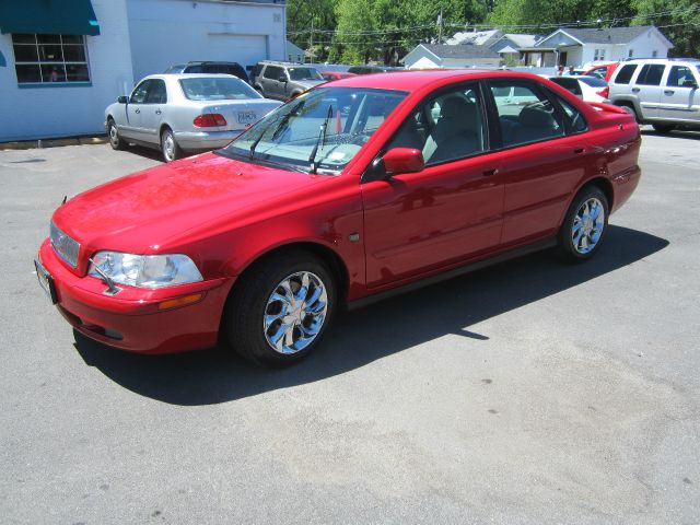 Volvo S40 2001 photo 3