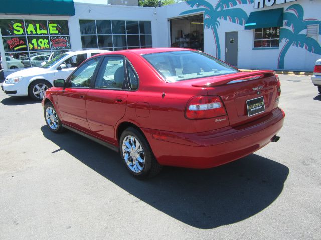 Volvo S40 2001 photo 7