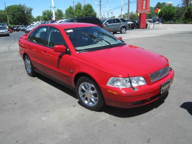 Volvo S40 2001 photo 9