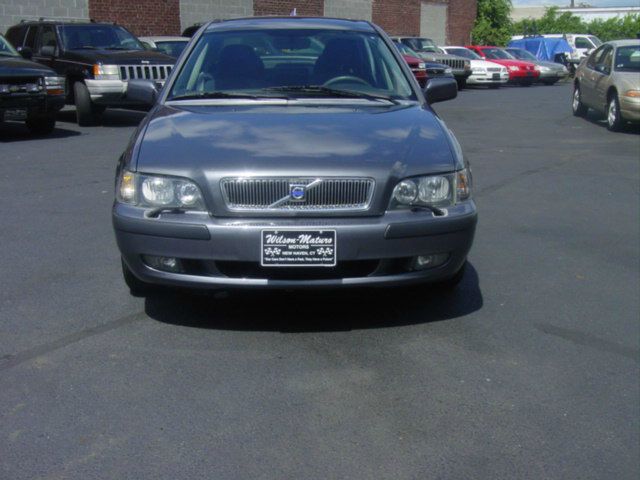 Volvo S40 2001 photo 2