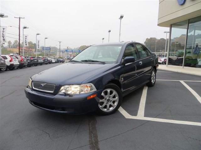 Volvo S40 2001 photo 3