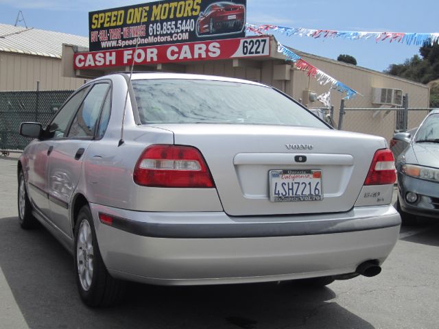 Volvo S40 2001 photo 1