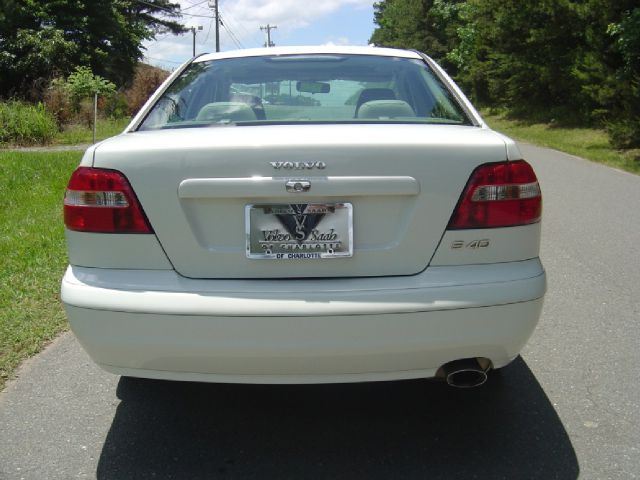 Volvo S40 2004 photo 14