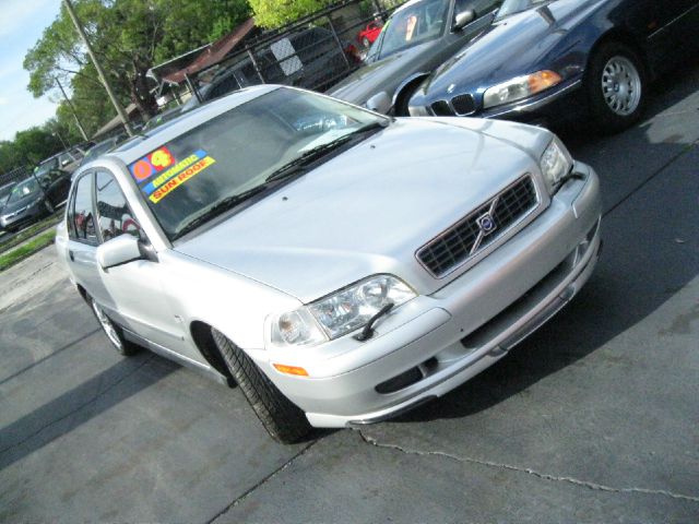 Volvo S40 2004 photo 4